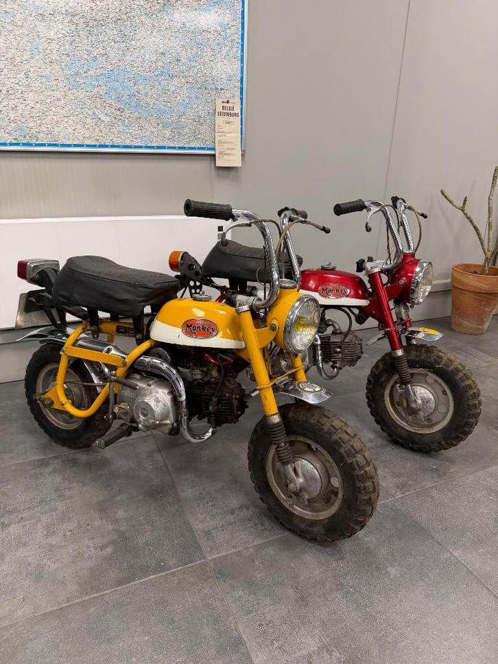 2x honda z50a monkey, Fietsen en Brommers, Brommers | Honda, Ophalen