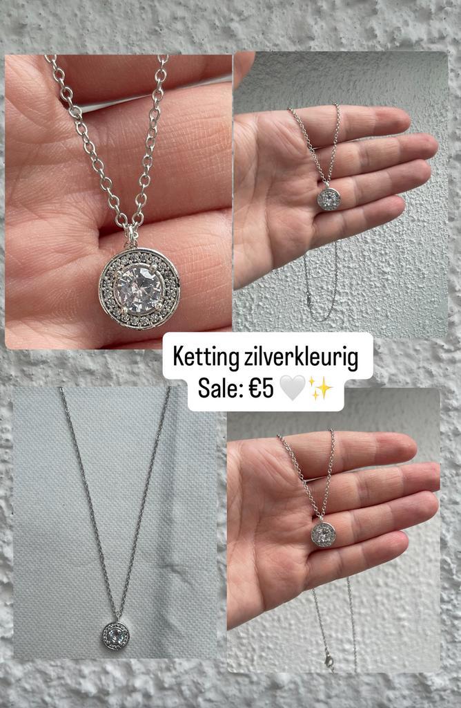 Ketting - zilverkleurig- prachtig kleurtinten - sale - nieuw, Handtassen en Accessoires, Kettingen, Nieuw, Ophalen