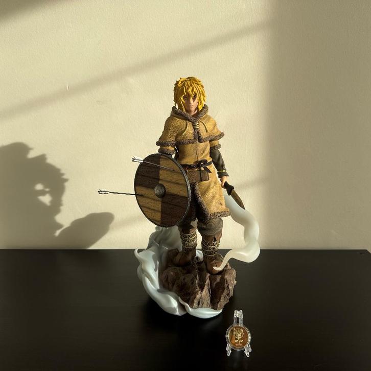 MASK Studio Thorfinn Vinland Saga Beeld Figurine Resin, Verzamelen, Beelden en Beeldjes, Zo goed als nieuw, Ophalen