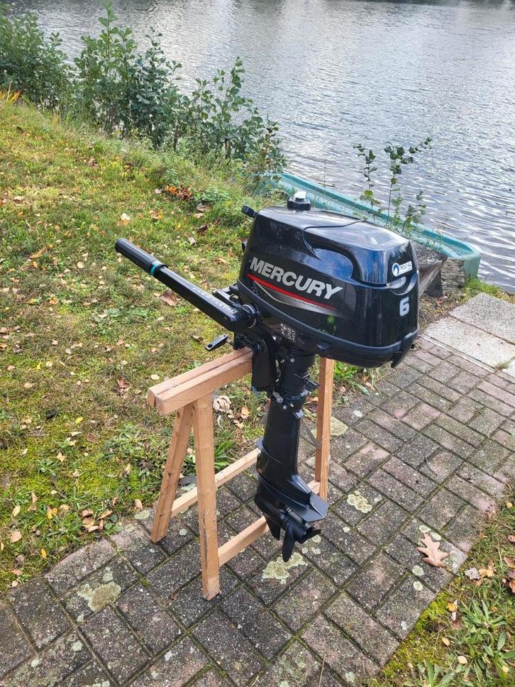 Mercury buitenboordmotor 6 PK kortstaart, Watersport en Boten, Buiten- en Binnenboordmotoren, Zo goed als nieuw, Benzine, Buitenboordmotor