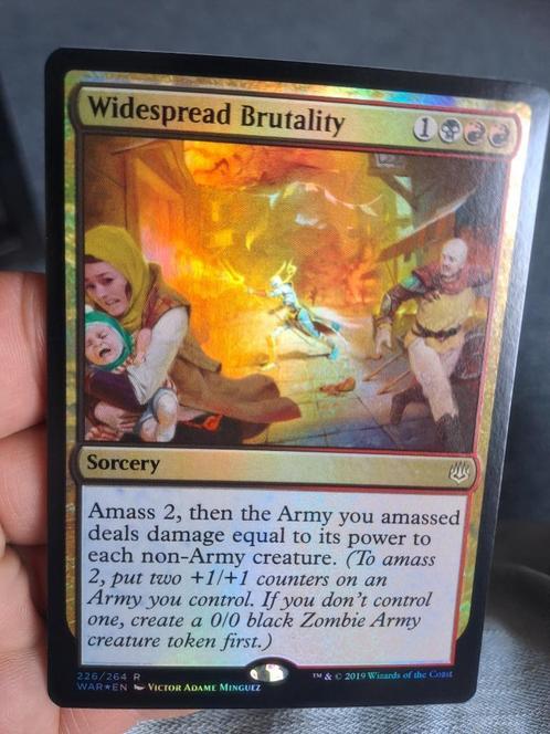 Widespread brutality  foil 2019 NM/MINT Engels, Hobby en Vrije tijd, Verzamelkaartspellen | Magic the Gathering, Nieuw, Losse kaart