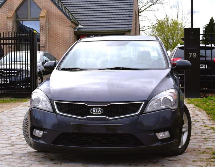 Kia Cee'd 1.6CRDi/AIRCO/C.Control/PDC/Trekhaak, Auto's, Kia, Bedrijf, Te koop, (Pro) Cee d, Airconditioning, Boordcomputer, Centrale vergrendeling