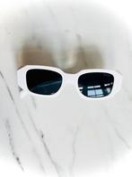 Prada zonnebril met doos, Handtassen en Accessoires, Zonnebrillen en Brillen | Heren, Overige merken, Ophalen of Verzenden, Zonnebril