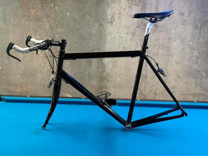 Kader koersfiets maat 58 cm, Fietsen en Brommers, Fietsen | Racefietsen, Gebruikt, Heren, Aluminium, 57 tot 61 cm, Ophalen