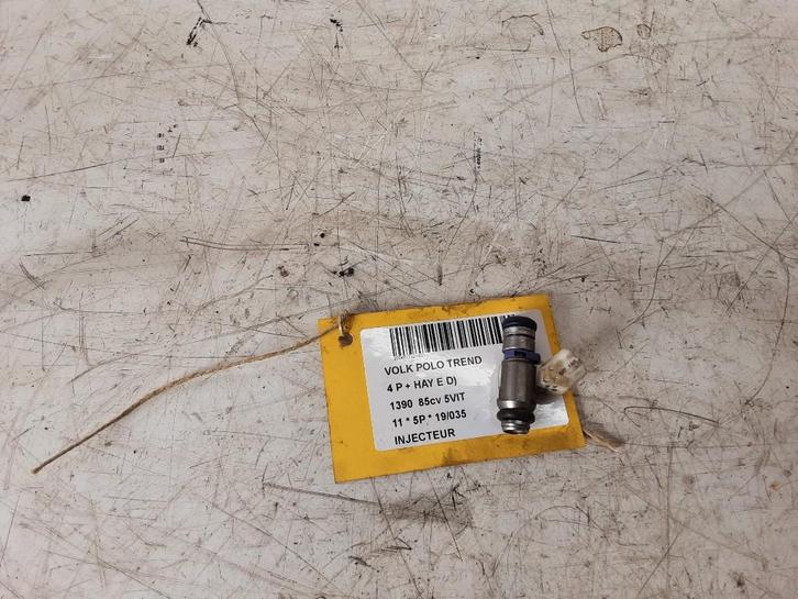 INJECTEUR Volkswagen Polo V (6R) (036031AH), Autos : Pièces & Accessoires, Systèmes à carburant, Volkswagen, Utilisé