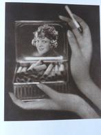 Feu d'amour   La fumée séductrice    Photos, Enlèvement ou Envoi, Comme neuf, Photographie général