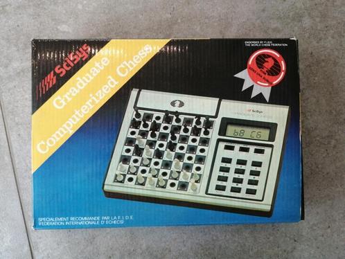 Schaakcomputer SciSys Graduate Chess (1981 model 112A), Antiek en Kunst, Antiek | Speelgoed, Ophalen of Verzenden