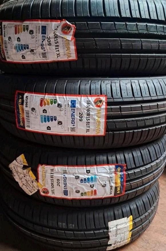165/60/15 1656015 165/60R15 nieuwe zomer MINERVA, Auto-onderdelen, Besturing, Ophalen