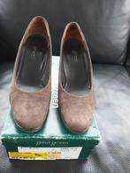 Pumps Paul Green 38 bruin, Pumps, Bruin, Ophalen of Verzenden, Zo goed als nieuw