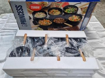 Electrische Asian wok gourmet set  beschikbaar voor biedingen