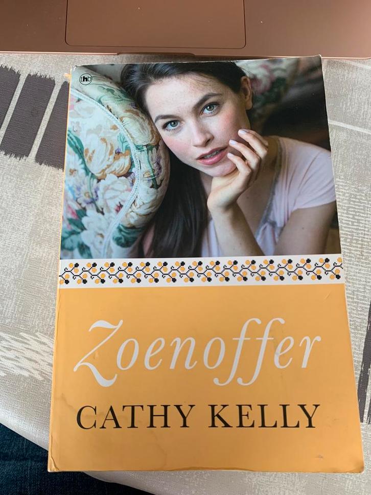 Cathy Kelly - Zoenoffer, Boeken, Literatuur, Ophalen of Verzenden