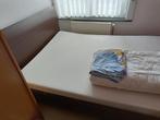 Bed, Huis en Inrichting, Slaapkamer | Bedden, Ophalen, Gebruikt, Bruin, 140 cm
