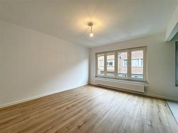 Appartement à louer à Ganshoren, 2 chambres beschikbaar voor biedingen