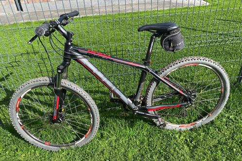VTT CUBE  Analog  Disc 11 noir et rouge 16’´, Fietsen en Brommers, Fietsen | Mountainbikes en ATB, Gebruikt, Overige merken, Ophalen