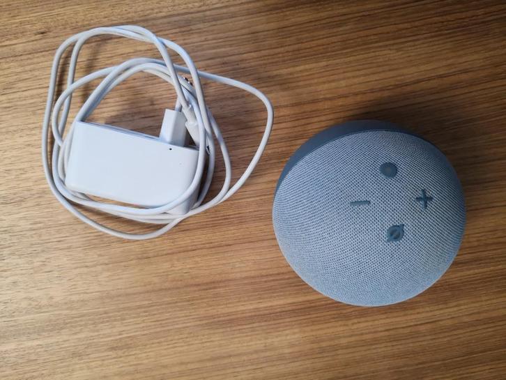 Alexa Amazon Echo Dot 4e generatie, Audio, Tv en Foto, Mediaspelers, Gebruikt, Zonder harde schijf, Ophalen of Verzenden