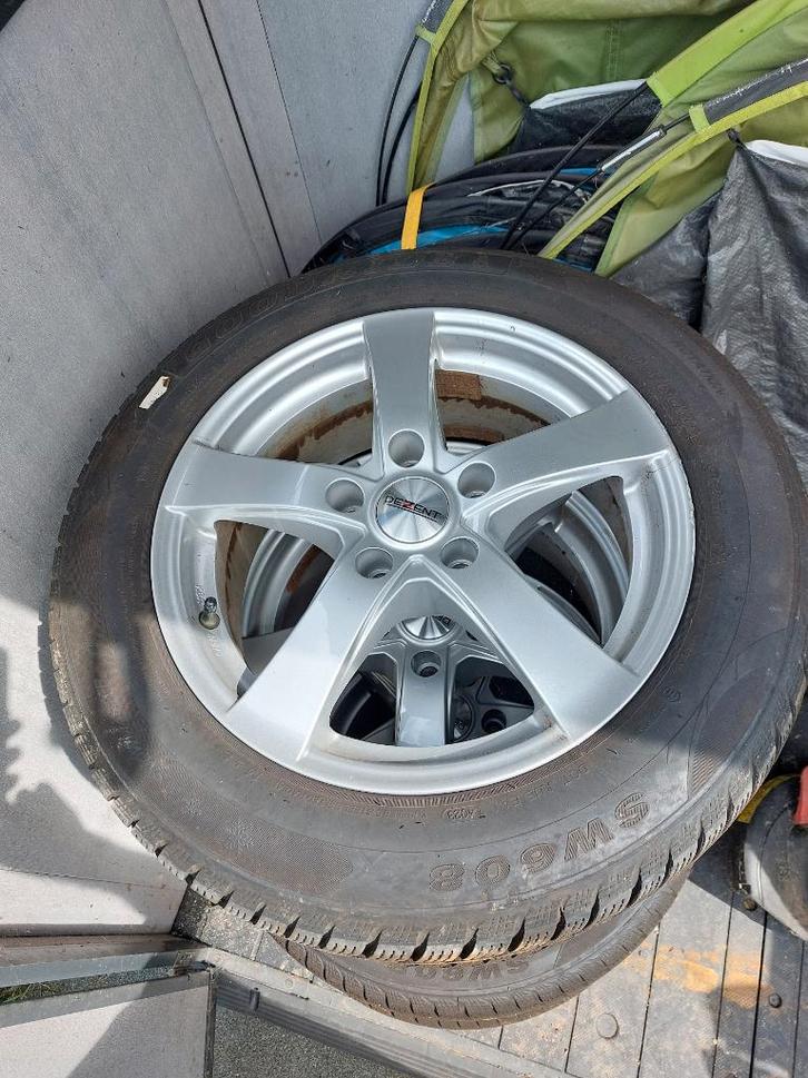 Jantes alu Dezen et pneus hiver pour Kia, Ford, Renault..., Auto-onderdelen, Banden en Velgen, Banden en Velgen, Winterbanden