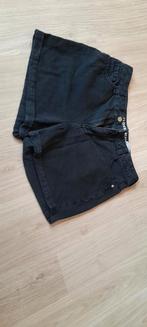 Short clockhouse maat 40, Kleding | Dames, Broeken en Pantalons, Ophalen of Verzenden