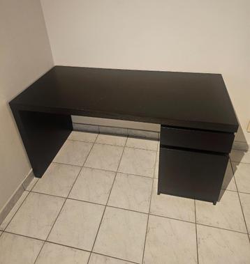 Ikea Malm bureau zwart  beschikbaar voor biedingen