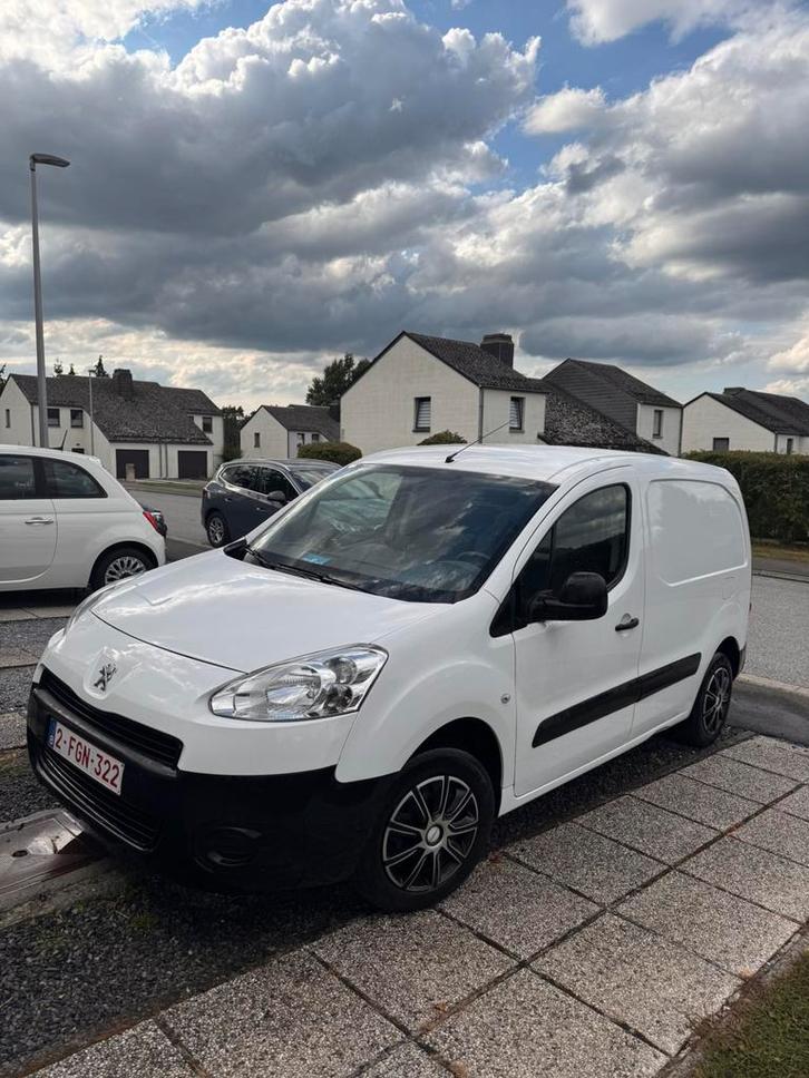 Peugeot Partner 1.6 HDi L1H1 Pack CD Airco 121, Auto's, Bestelwagens en Lichte vracht, Particulier, Airconditioning, Peugeot, Diesel
