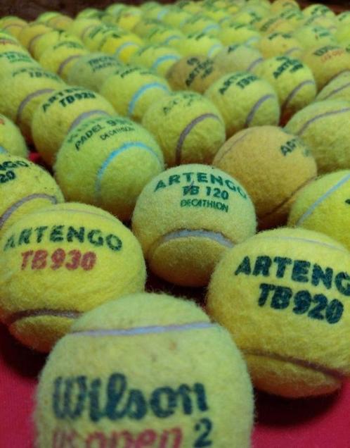 Wilson, Artengo, balles de tennis ATP,..., Animaux & Accessoires, Jouets pour chiens, Utilisé, Balles pour chien, Enlèvement ou Envoi