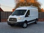 ford transit 2.2cdti/l2h2/camera/trekhaak/dakrek/btw/navi, Auto's, Voorwielaandrijving, Euro 5, Zwart, 4 cilinders