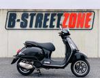 PORTES OUVERTES Vespa GTS 125 Nero Convinto, Motos, 1 cylindre, Scooter, 125 cm³, Jusqu'à 11 kW