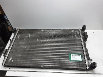 RADIATEUR Volkswagen Polo IV (9N1 / 2/3) (6Q0121253Q) beschikbaar voor biedingen