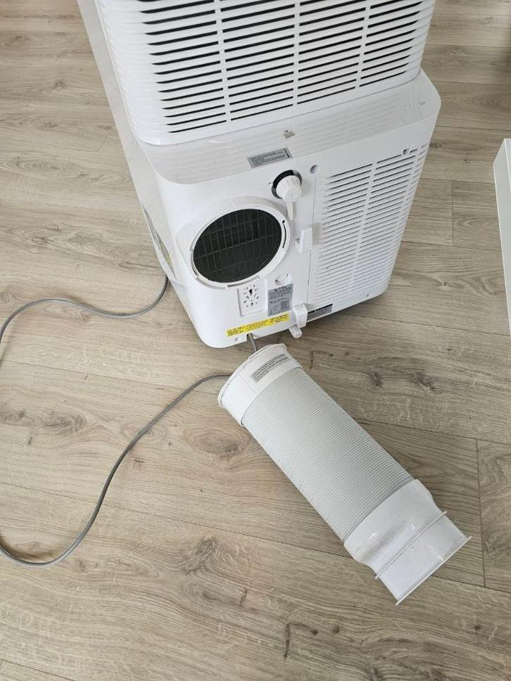 Mobiele airco AEG AXP35U538CW ChillFlex Pro, Elektronische apparatuur, Airco's, Zo goed als nieuw, Mobiele airco, Minder dan 60 m³