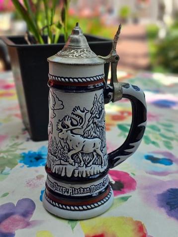 Vintage Avon Bierpul met tinnendeksel uit de jaren 70 beschikbaar voor biedingen