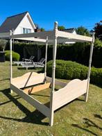 Charmant 2pers hemelbed in landhuisstijl + 2 nachttafeltjes, Huis en Inrichting, Ophalen, Gebruikt, Wit, Tweepersoons