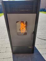 Mondena italia 13kw pelletkachel, Huis en Inrichting, Kachels, Ophalen, Zo goed als nieuw, Pelletkachel