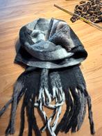 3 sjaals, Kleding | Dames, Mutsen, Sjaals en Handschoenen, Ophalen of Verzenden, Zo goed als nieuw