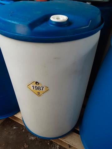 Plastieken tonnen 220 liters  beschikbaar voor biedingen