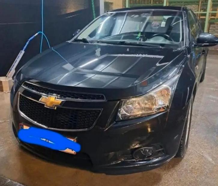 Chevrolet Cruze LS, Auto's, Chevrolet, Particulier, Cruze, Diesel, Euro 4, 4 deurs, Handgeschakeld, Zwart, Zwart, Leder, Voorwielaandrijving