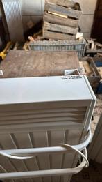 2aterno radiatoren. Zeer zuinig. Prijs voor de2!!, Doe-het-zelf en Bouw, Verwarming en Radiatoren, Ophalen, 30 tot 80 cm, Gebruikt