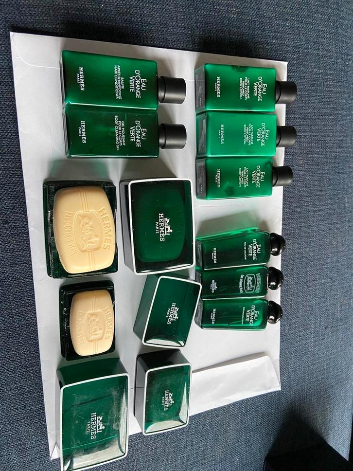 Hermés mini, Bijoux, Sacs & Beauté, Beauté | Soins du corps, Neuf, Body lotion, Crème ou Huile, Enlèvement