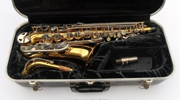 Alt Saxofoon CONN 20M, Muziek en Instrumenten, Blaasinstrumenten | Saxofoons, Gebruikt, Alt, Met koffer, Ophalen