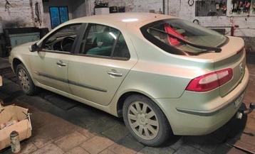 Renault laguna 2001 disponible aux enchères