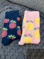 2 paires de chaussettes socks ananas taille 35 - 38, Vêtements | Femmes, Chaussettes & Bas, Enlèvement ou Envoi, Comme neuf, Taille 35 à 38