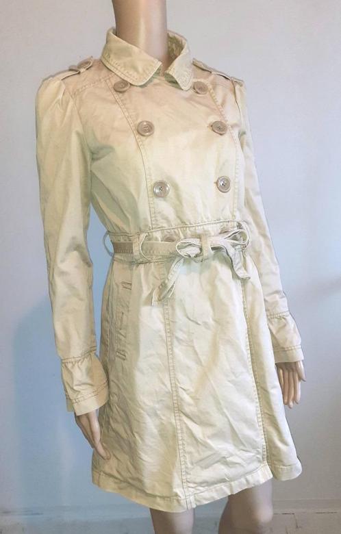 Jas Beige Trenchcoat Yessica at C&A XS of 34, Kleding | Dames, Jassen | Zomer, Zo goed als nieuw, Maat 34 (XS) of kleiner, Beige