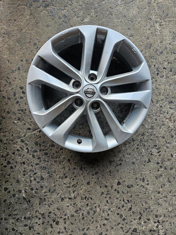 Nissan Qashqai J10 Velg – 17 inch – 5 bouts – Origineel, Auto-onderdelen, Overige Auto-onderdelen, Nissan, Ophalen