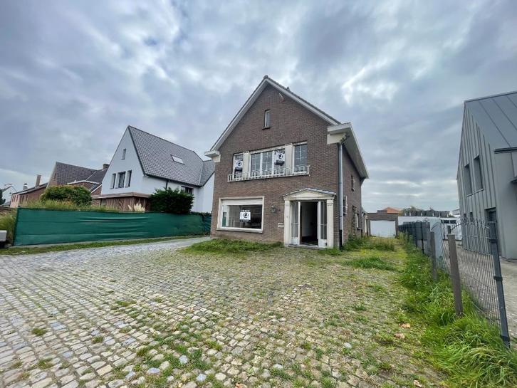 Te koop - Uniek vastgoed met woning, magazijn en bouwgrond, Immo, Huizen en Appartementen te koop, Provincie Oost-Vlaanderen, 1500 m² of meer