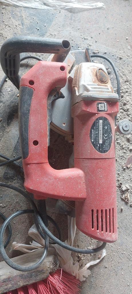 Te koop: Tweedehands Einhell sleuvenzaagmachine – zo goed al, Doe-het-zelf en Bouw, Gereedschap | Boormachines, Zo goed als nieuw