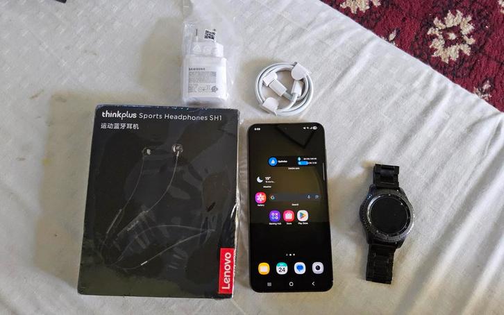 Samsung galaxy S23+, bijna nieuw, 256gb, met accessoires, Telecommunicatie, Mobiele telefoons | Samsung, Zo goed als nieuw, Galaxy S23