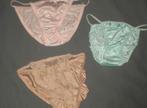 Satijnen slips nieuw maat S, Kleding | Dames, Ondergoed en Lingerie, Ophalen of Verzenden