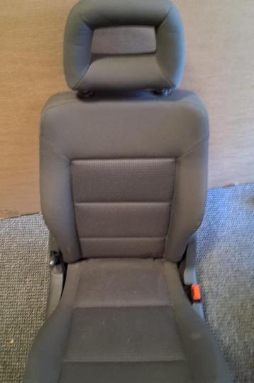 2 stoelen VW Sharan beschikbaar voor biedingen