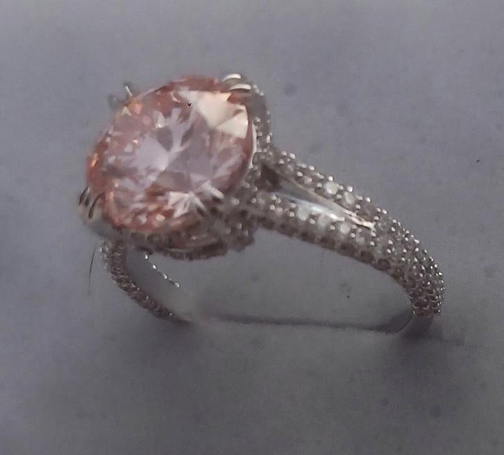 Ring  met  rose  centrale  diamant  te  koop, Handtassen en Accessoires, Ringen, Wit, Goud, Ophalen of Verzenden