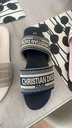 Nieuwe slippers maat 41, Kleding | Dames, Ophalen of Verzenden, Slippers