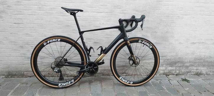 ZEER LICHTE EN SNELLE GRAVELBIKE RACEFIETS, Fietsen en Brommers, Fietsen | Mountainbikes en ATB, Zo goed als nieuw, Ophalen