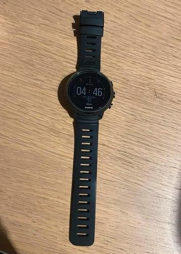 Suunto D5 met maar 4 duiken! beschikbaar voor biedingen